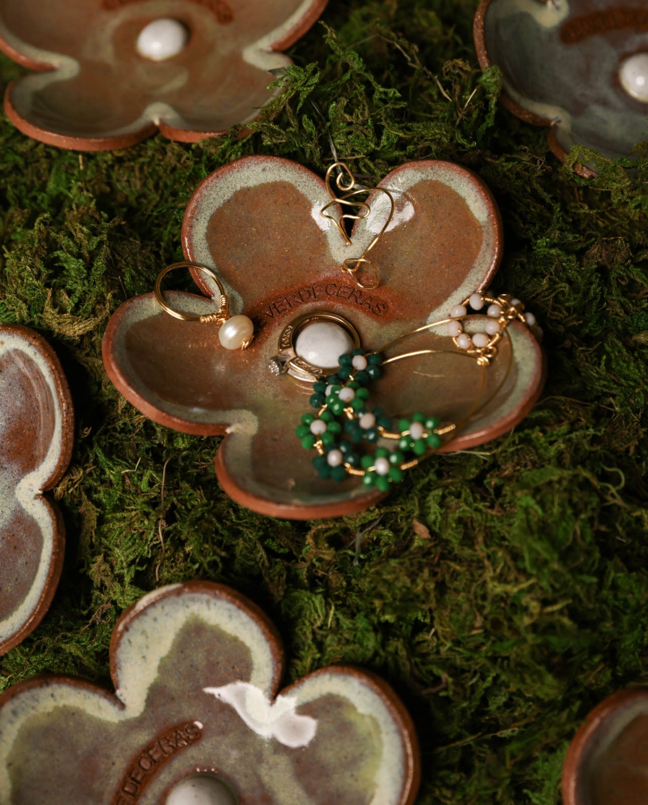 Joyero de Barro “Reverdecer” – Flor Hecha a Mano Secondary image