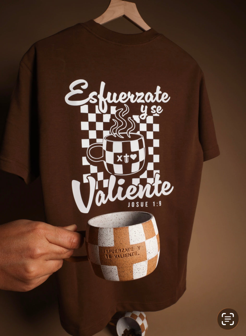 X Tu Amor Esfuerzate y se valiente - Cinnamon Oversized Tee