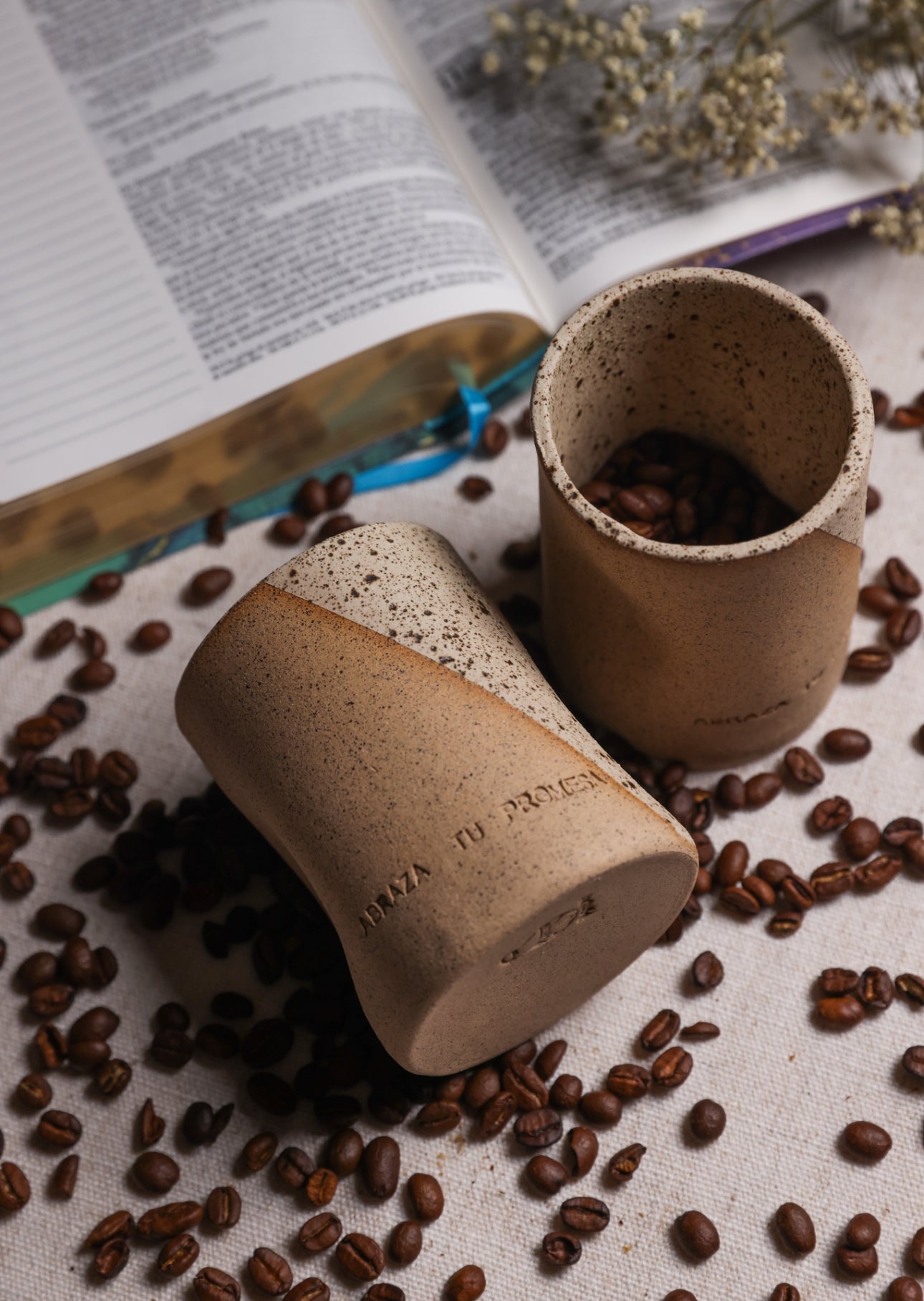 Taza Crema Cookies & Creeme - X TU Amor Pottery