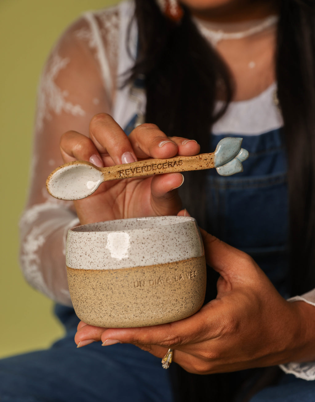 Cuchara “Reverdecerás” – X TU Amor Pottery