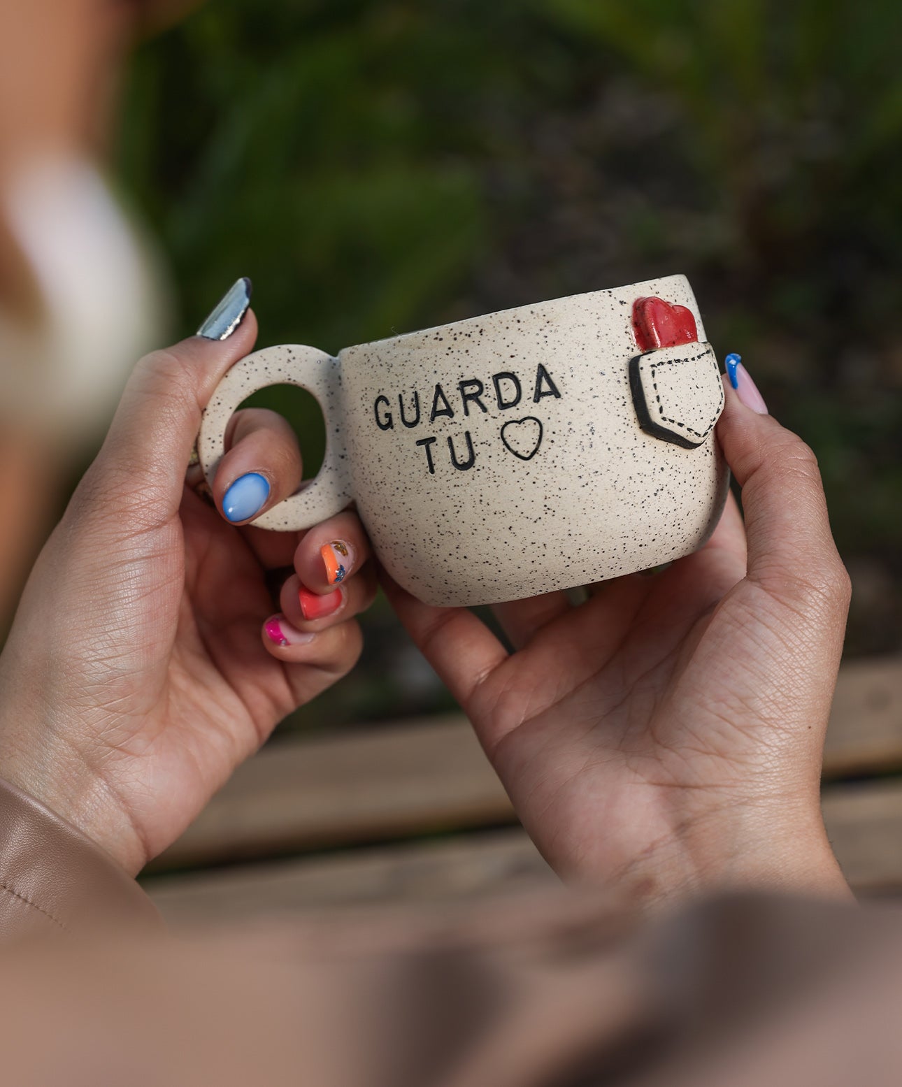 Taza Guarda Tu Corazon  - X TU Amor Pottery Secondary image